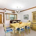 דירה T2 Com Piscina Centro