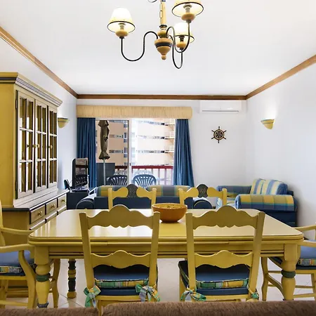T2 Com Piscina Centro דירה וילהמורה